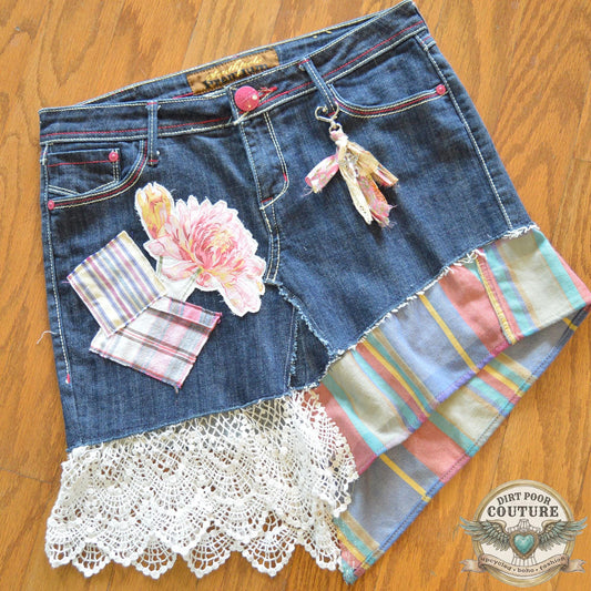 Upcycled Denim Mini Skirt, Boho Patchwork, Plaid Floral Appliques, Vintage Lace, Size 7, Scrappy Custom Jean Skirt